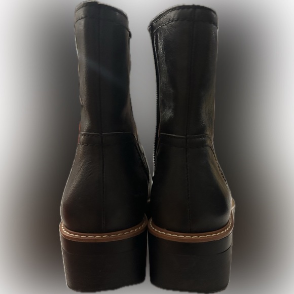 Naturalizer Black Leather Chelsea platform wedge boots, 7.5 - Picture 5 of 8